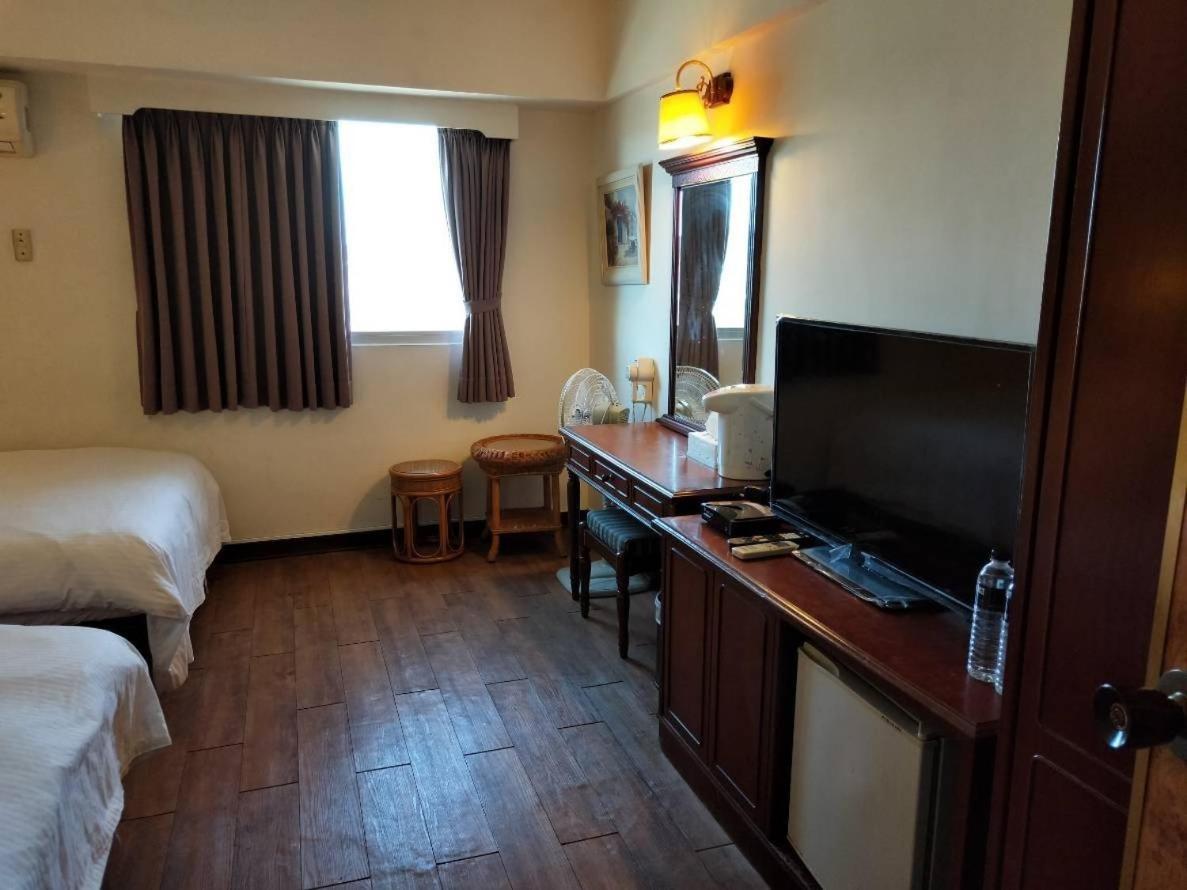 Little Paradise Inn Hengchun South Gate Exterior photo