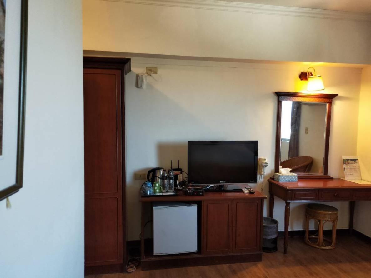 Little Paradise Inn Hengchun South Gate Exterior photo