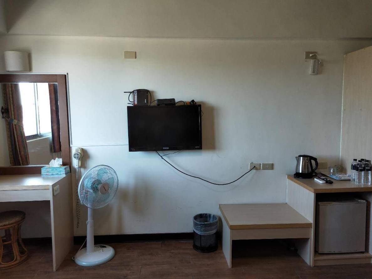 Little Paradise Inn Hengchun South Gate Exterior photo
